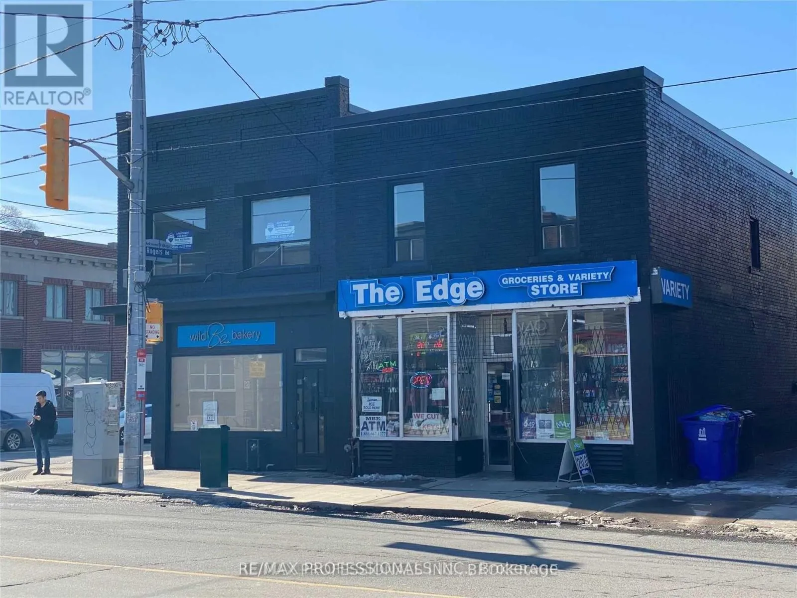 Commercial Sale For Sale