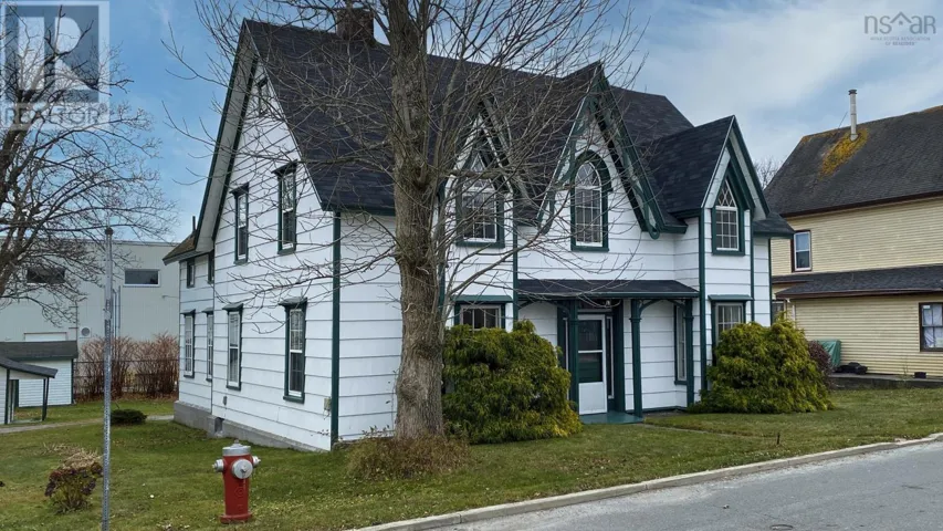 20 North Street, Lockeport, Nova Scotia B0T1L0