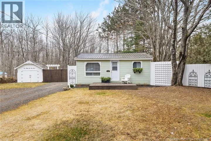 132 Post Road, Minto, New Brunswick E4B3A1