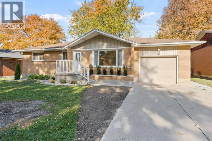 98 COMMISSIONER DRIVE, Kingsville, Ontario N9Y1Z3