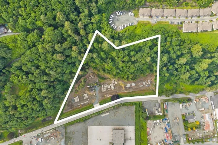 8395 CHILLIWACK MOUNTAIN ROAD, West Chilliwack, Chilliwack, British Columbia V2R3W8