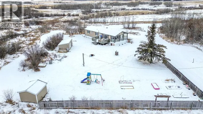 105 5 Avenue, Gadsby, Alberta T0C1K0