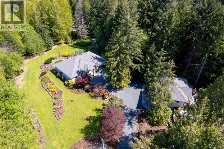 7190 Hase Pl, Lantzville, British Columbia V0R2H0