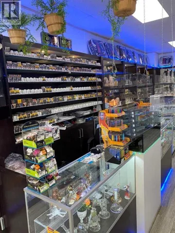 123 Vape Avenue, Calgary, Alberta T2E6M6