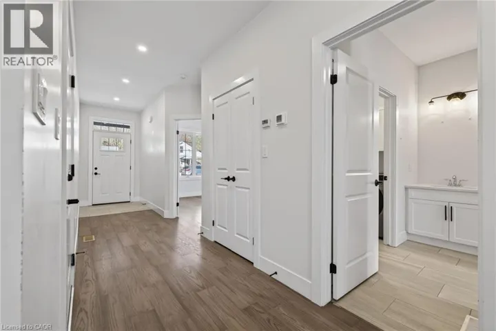 7 SOUTH COURT Street W, Norwich, Ontario N0J1P0