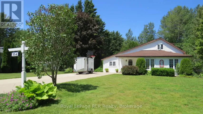 164 EDWARD STREET, Saugeen Shores, Ontario N0H2L0