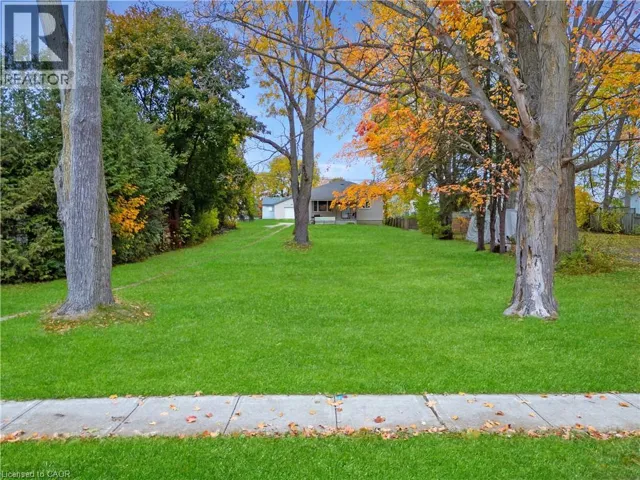 305 HALL Street, Ingersoll, Ontario N5C1V8