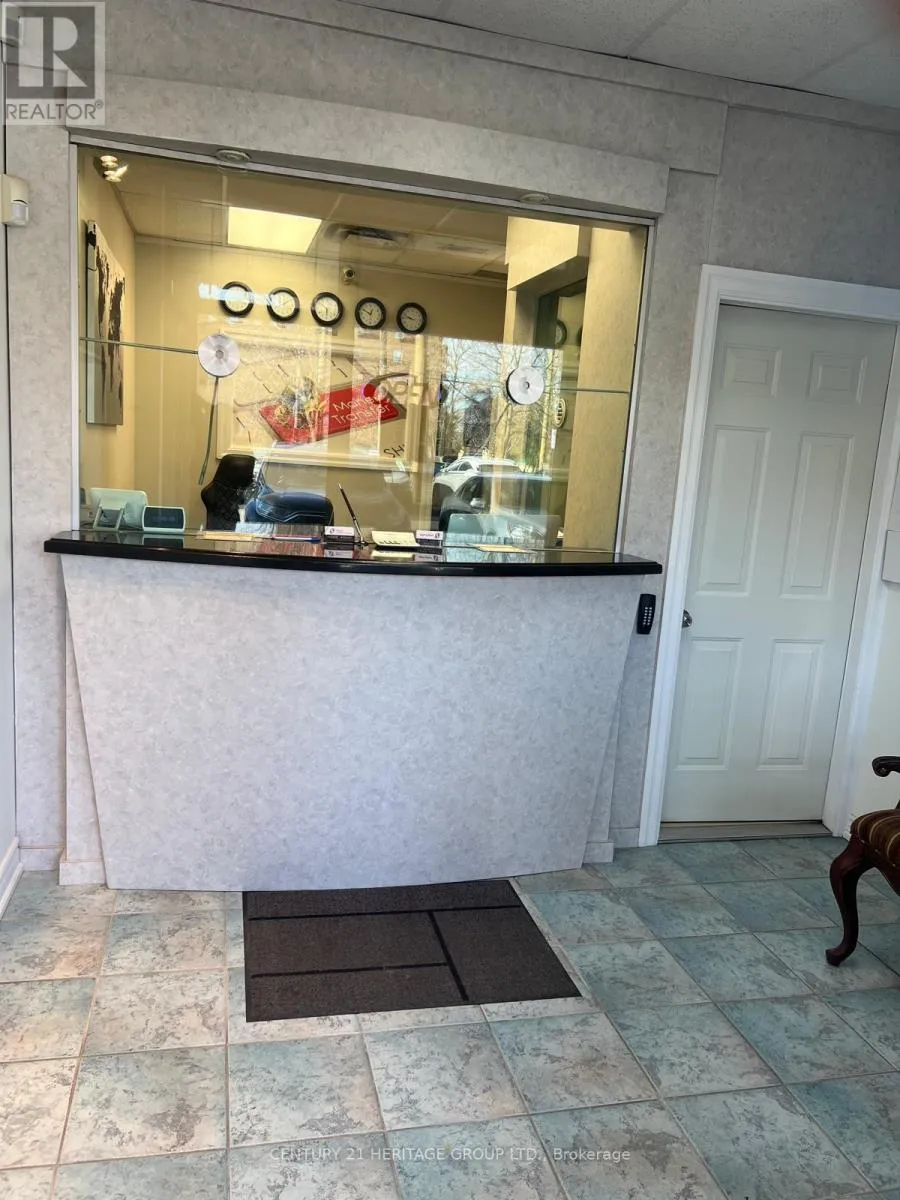 Commercial Sale For Sale