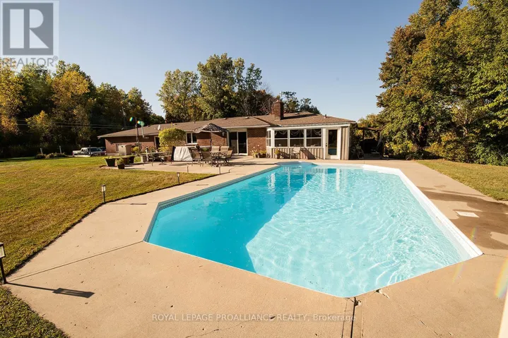 31 NOBES ROAD, Quinte West (Sidney Ward), Ontario K0K2C0
