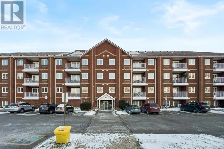 211 - 191 LAKE DRIVEWAY W, Ajax (South West), Ontario L1S7H9
