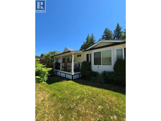 8758 HOLDING Road Unit# 14, Adams Lake, British Columbia V0E1M2