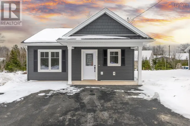 41 Amelia Ave Avenue, Stewiacke, Nova Scotia B0N2J0