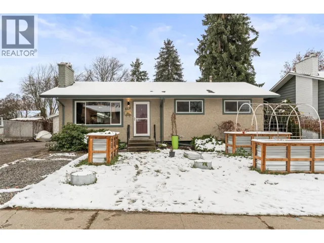 1016 34 Avenue, Vernon, British Columbia V1T6R9