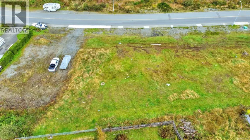 2027 Pioneer Hill Dr, Port McNeill, British Columbia V0N2R0