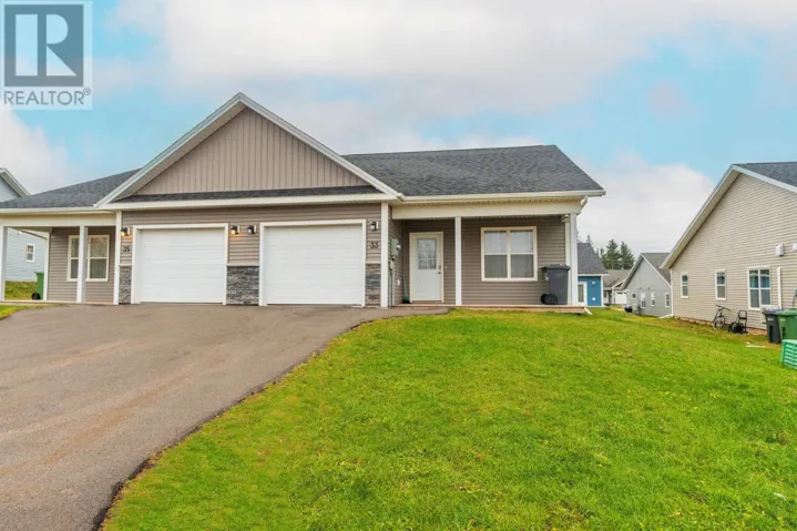 33 AIDAN Street, Charlottetown, Prince Edward Island C1E3P9