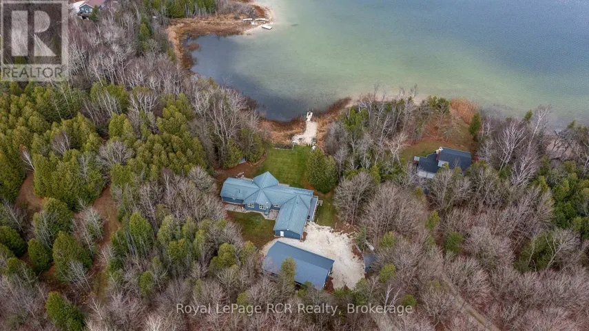 123 LAKEVIEW ROAD, Grey Highlands, Ontario N0C1M0