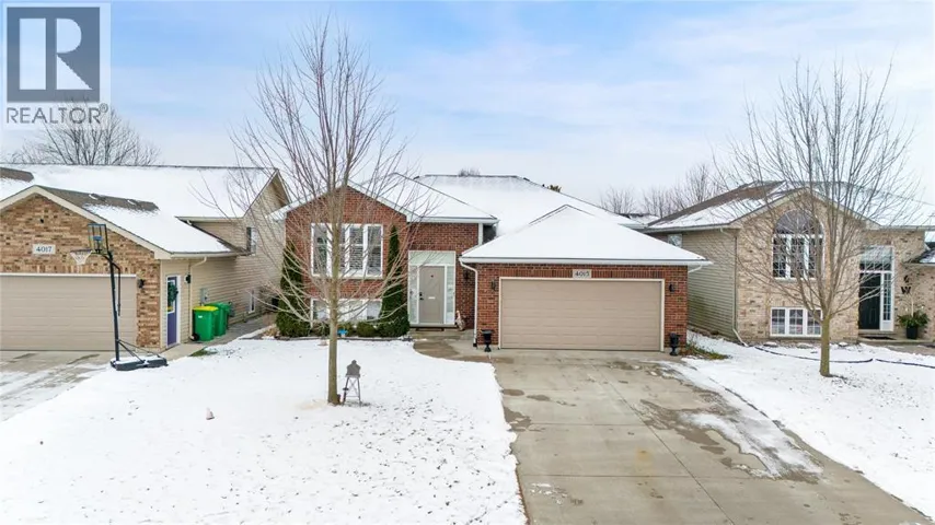 4015 ROSEMOUNT DRIVE, Petrolia, Ontario N0N1R0