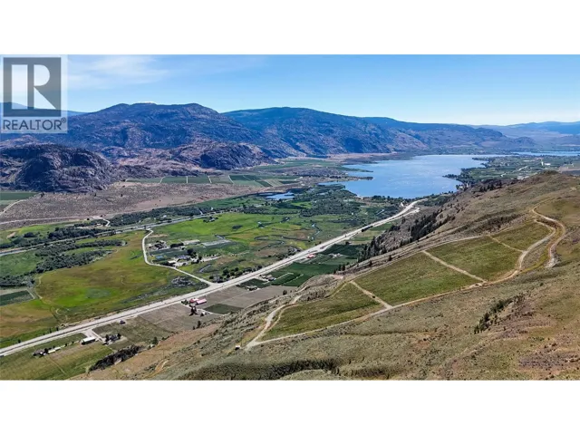 3668 FRUITVALE Way, Oliver, British Columbia V0H1T0