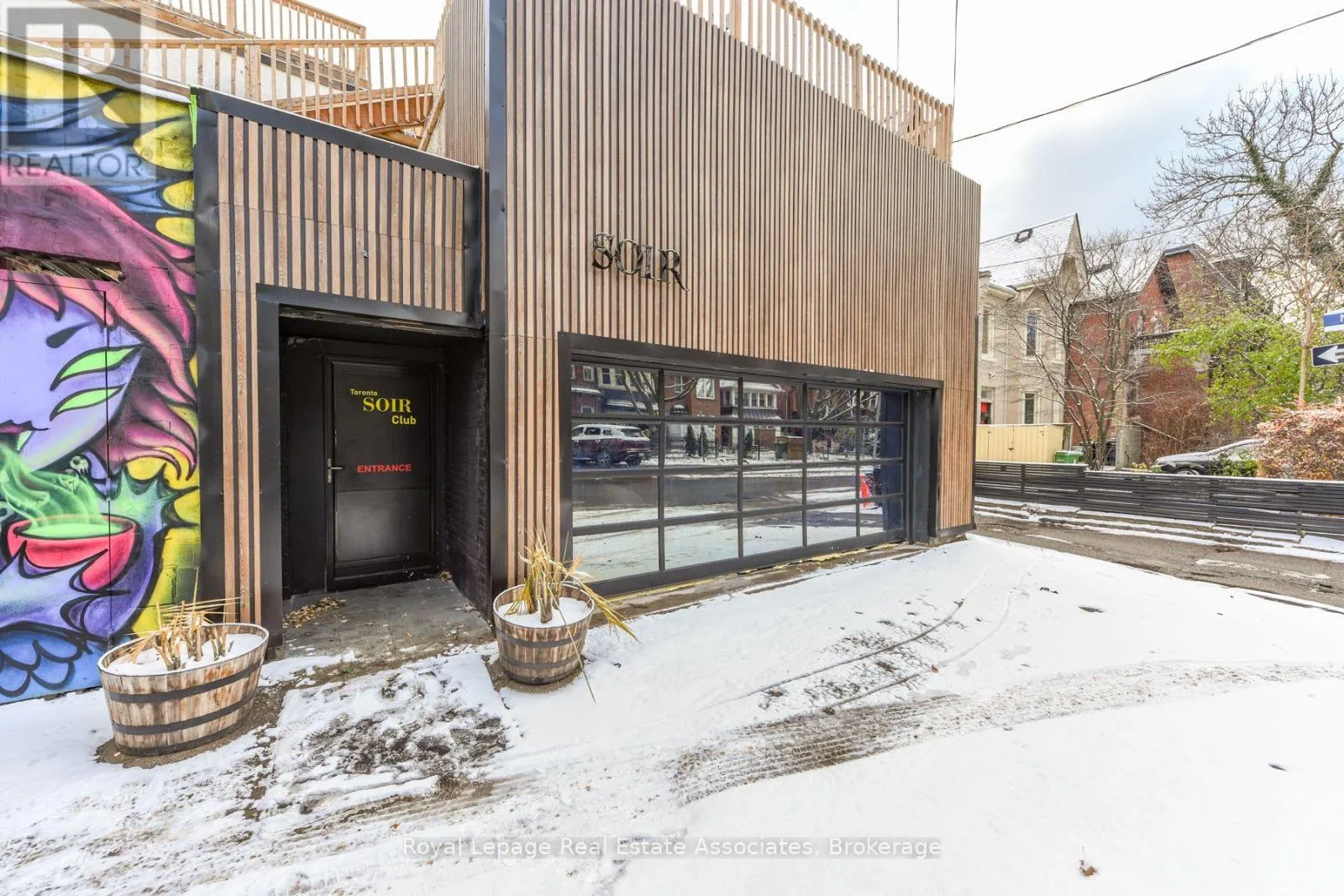 Commercial Sale For Sale