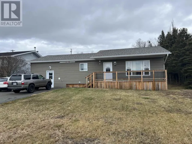 4 Steedman DR, Marathon, Ontario P0T2E0