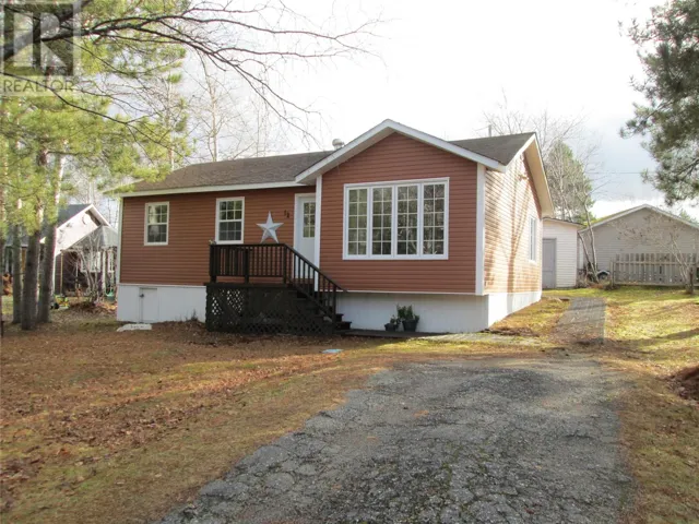 12 Bonaventure Avenue, Gambo, Newfoundland & Labrador A0G1T0
