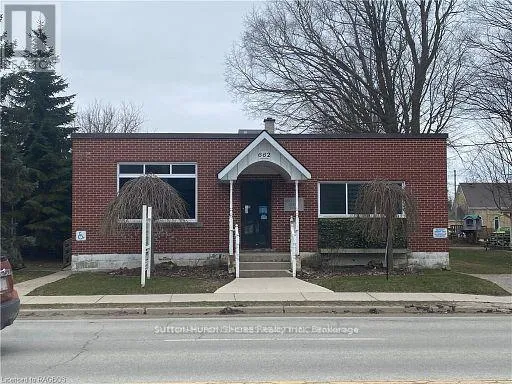 662, 668 GUSTAVUS STREET, Saugeen Shores, Ontario N0H2C0
