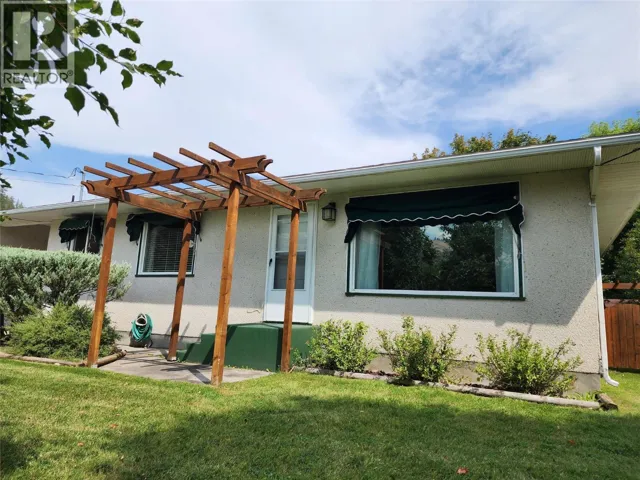6210 York Road, Grand Forks, British Columbia V0H1H2