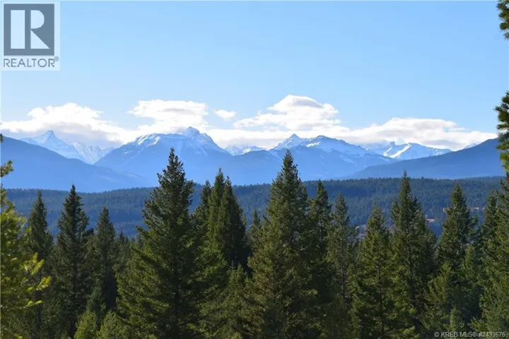 7058 WHITE TAIL Lane Lot# 19, Radium Hot Springs, British Columbia V0A1M0