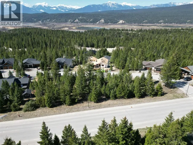 7050 ELK RIDGE Road Lot# 10, Radium Hot Springs, British Columbia V0A1M0