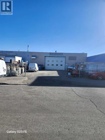 C, 4224 16 Street SE, Calgary, Alberta T2G3S3