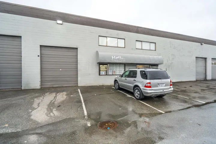12 5327 192 STREET, Surrey, British Columbia V3S8E5