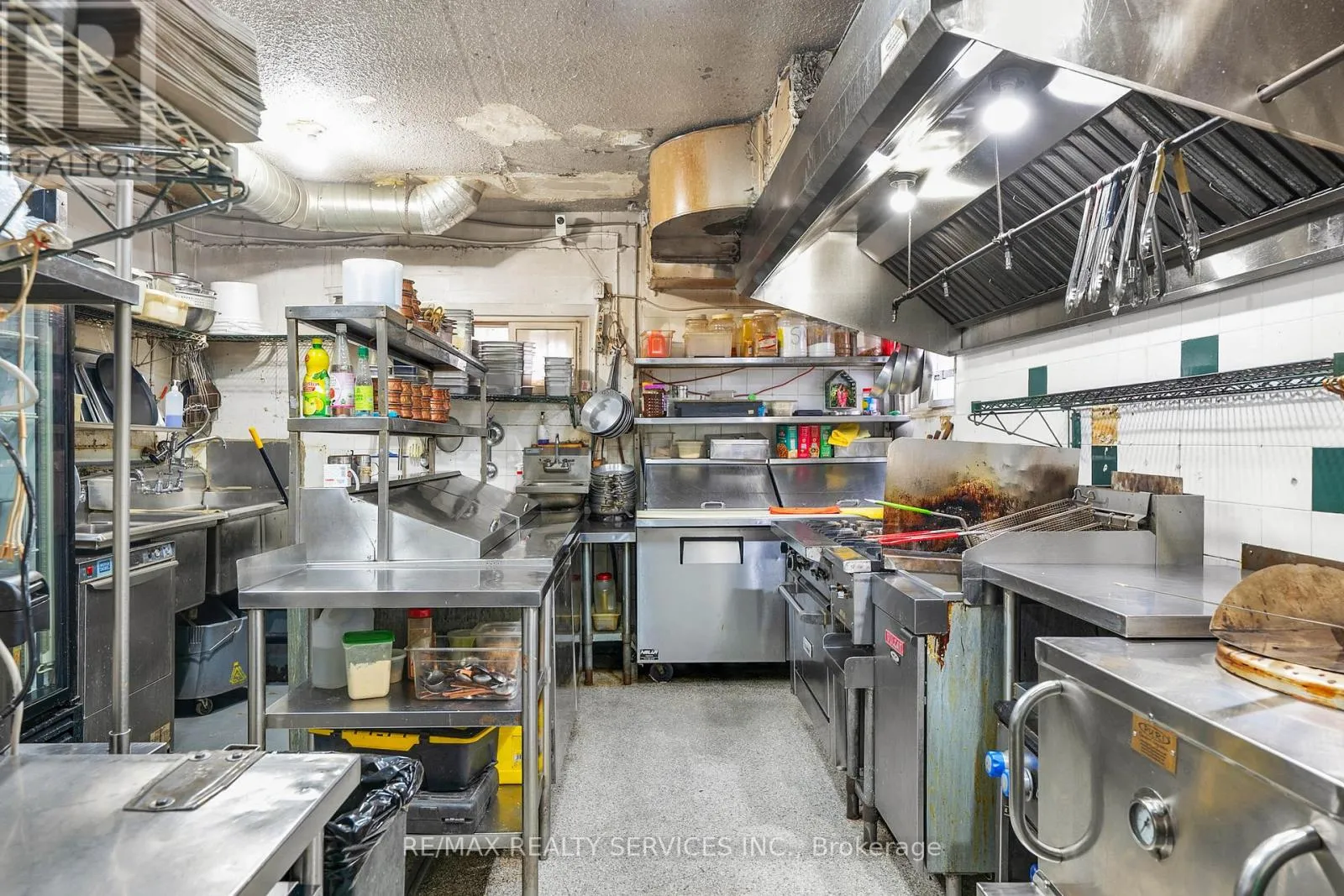 Commercial Sale For Sale