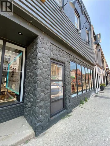 32 GRAND RIVER Street N Unit# Unit C, Paris, Ontario N3L2M2