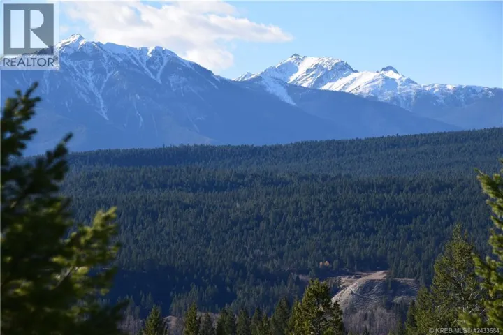 7061 WHITE TAIL Lane Lot# 27, Radium Hot Springs, British Columbia V0A1M0