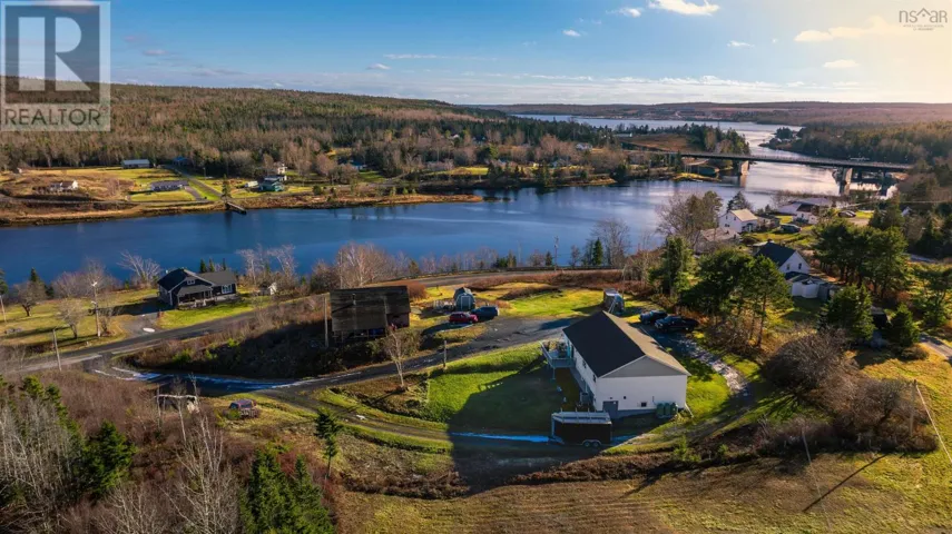 87 Pool Road, Sheet Harbour, Nova Scotia B0J3H0