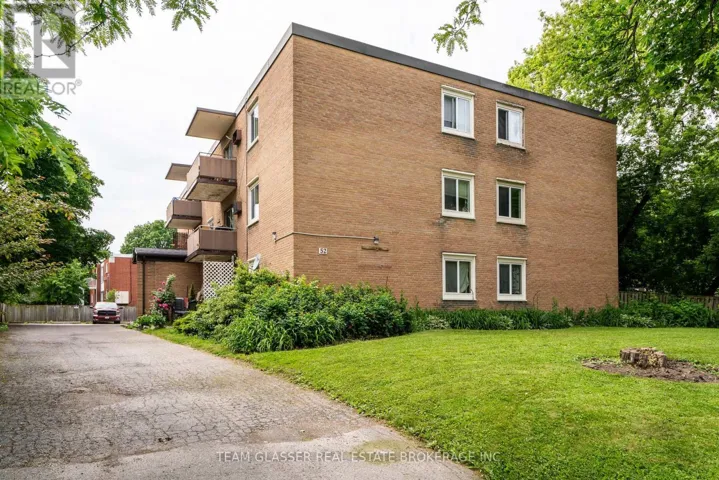 301 - 52 HIAWATHA STREET, St. Thomas, Ontario N5P2T4