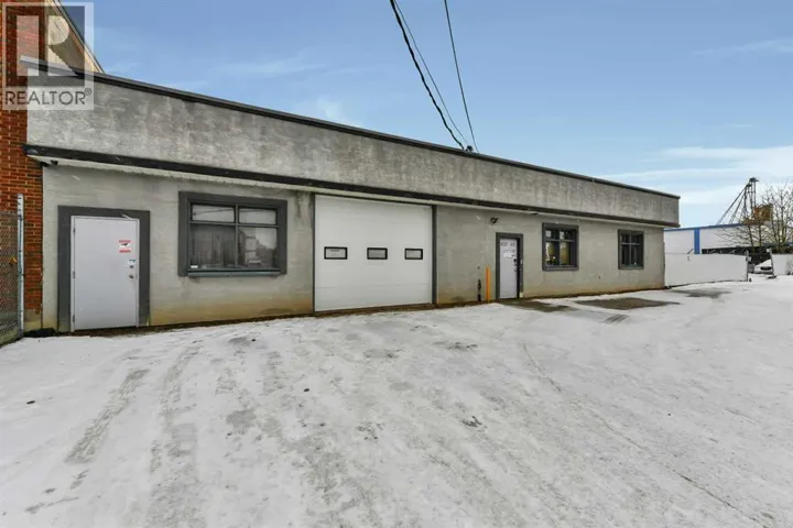 4727 60 Street, Red Deer, Alberta T4N2N8
