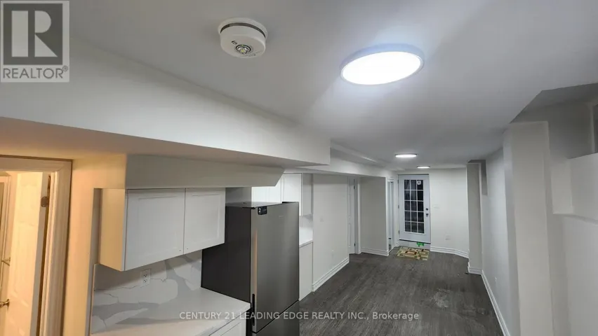 BSMT - 37 GREENVIEW CIRCLE, Vaughan, Ontario L6A0B5