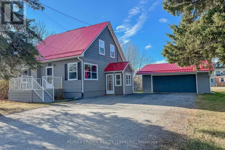 102 FIRST STREET, Smooth Rock Falls (SRF), Ontario P0L2B0