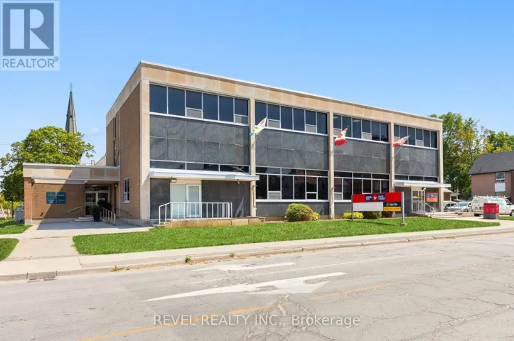 UPPER 2 - 34 CAMBRIDGE STREET S, Kawartha Lakes (Lindsay), Ontario K9V3B8
