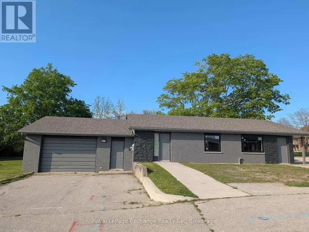 223 BRUCE AVENUE, Kincardine, Ontario N2Z2P2