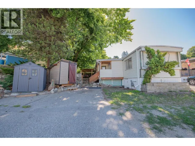 15401 Kalamalka Road Unit# 211, Coldstream, British Columbia V1B1Z3