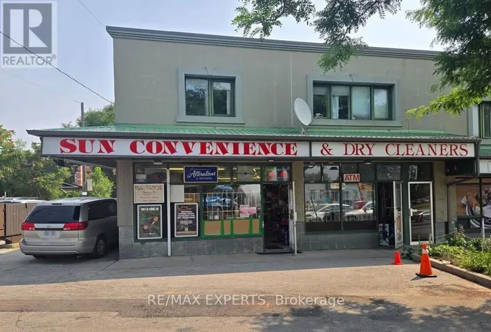 21-23 SCARLETT ROAD, Toronto (Rockcliffe-Smythe), Ontario M6N4J5