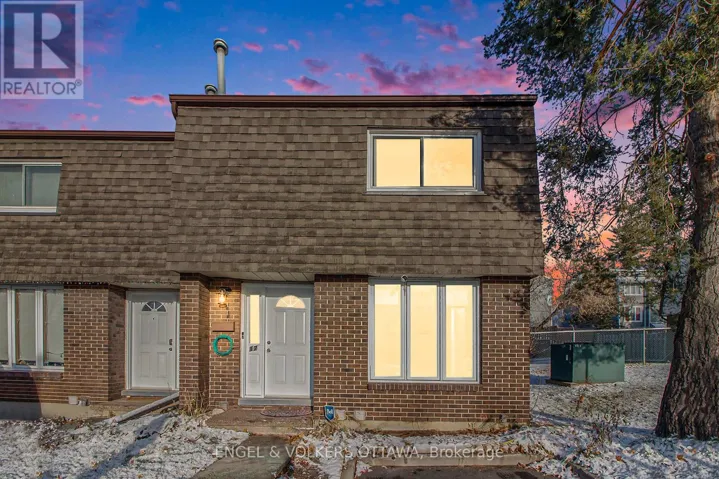 17 - 3301 MCCARTHY STREET, Ottawa, Ontario K1V9X5