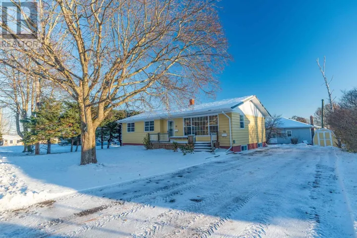 72 NEWLAND Crescent, Charlottetown, Prince Edward Island C1A4H7