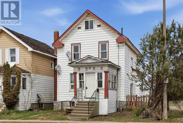 32 Cathcart ST, Sault Ste. Marie, Ontario P6A1E1
