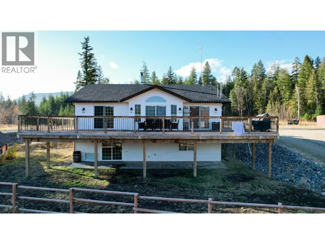 2086 Yankee Flats Road, Salmon Arm, British Columbia V1E3J3