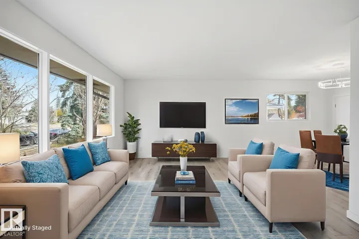 14719 87 AV NW, Edmonton, Alberta T5R4E5