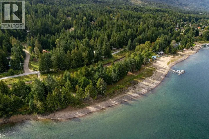 8275 East Procter Road, Procter, British Columbia V0B1G2