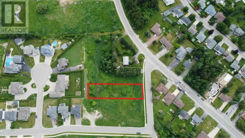 3 Windsor TRL, Sault Ste. Marie, Ontario P6B5A8
